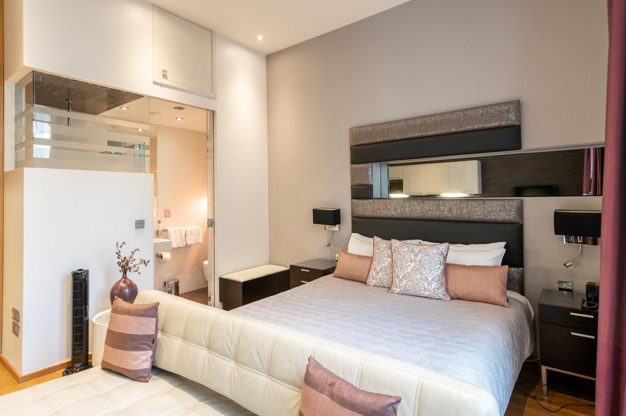 สเปซ อพาร์ท โฮเทล Aparthotel ลอนดอน ภายนอก รูปภาพ
